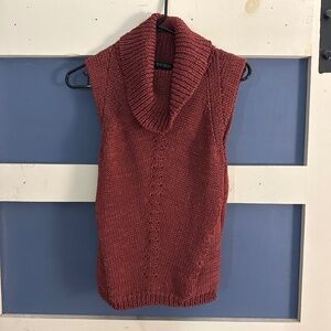 Sleeveless sweater
